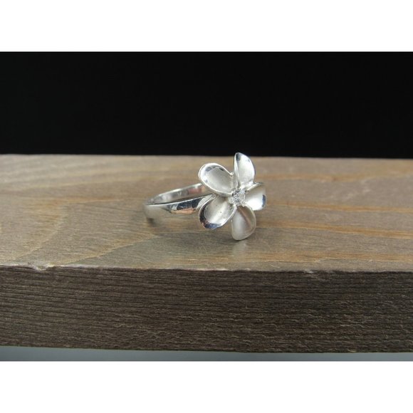 Size 6.25 Sterling Silver Cubic Zirconia Single Gem Flower Band Ring Vintage - Picture 2 of 7